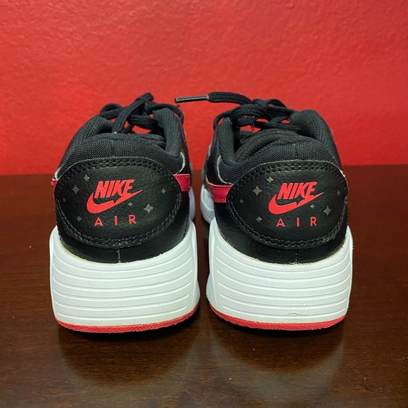 Nike girls Black and pink Shoes size 5Y - Picture 6 of 8